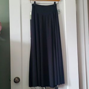 Long Dancers skirt